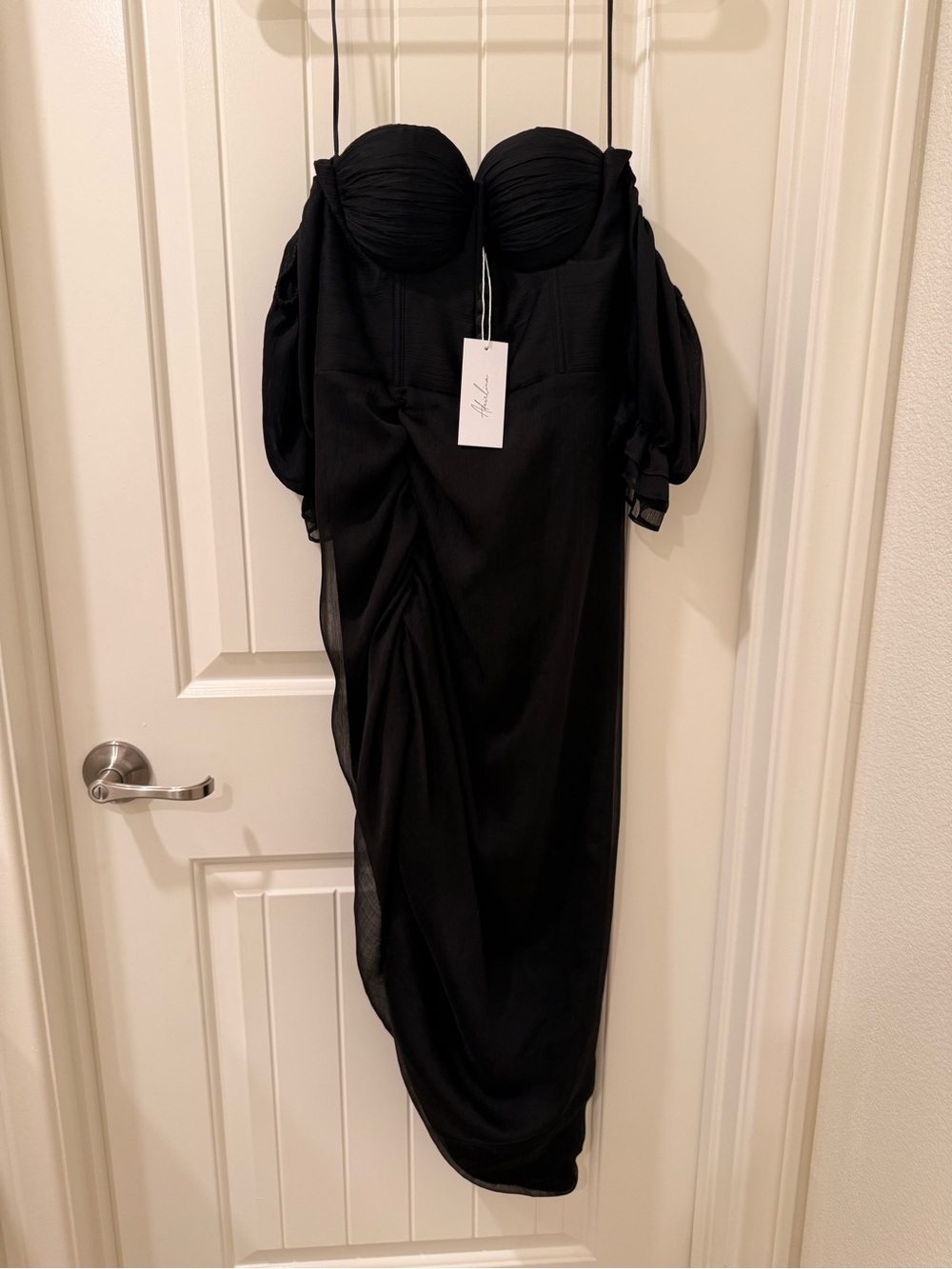 Adeirlina Strapless Black Ruched Evening Dress, XS